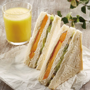 芒果優格三明治