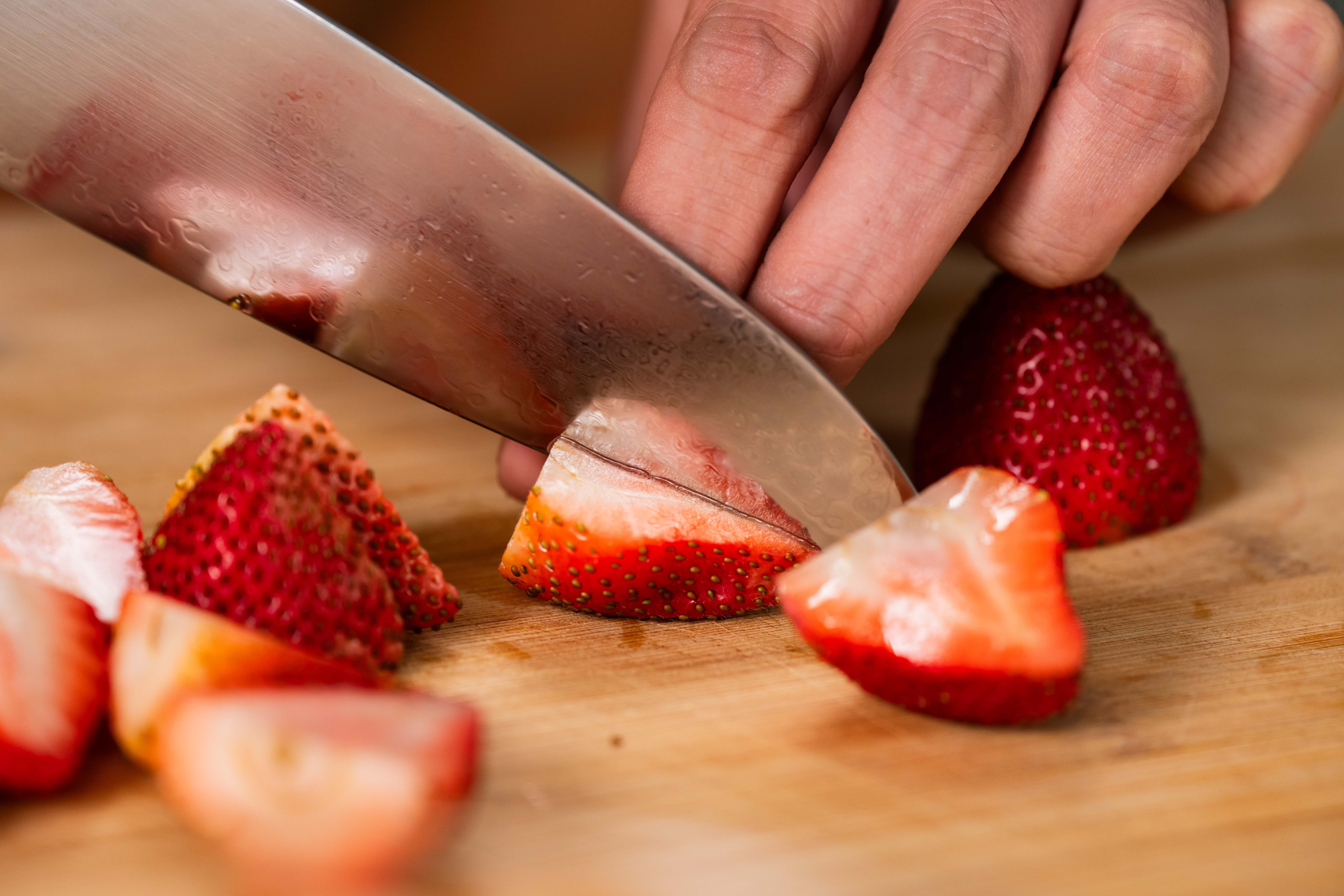 【居家好代謝食譜】莓果芝麻葉布拉塔起司&美顏膠原莓果沙拉醬 【居家好代謝食譜】莓果芝麻葉布拉塔起司&美顏膠原莓果沙拉醬