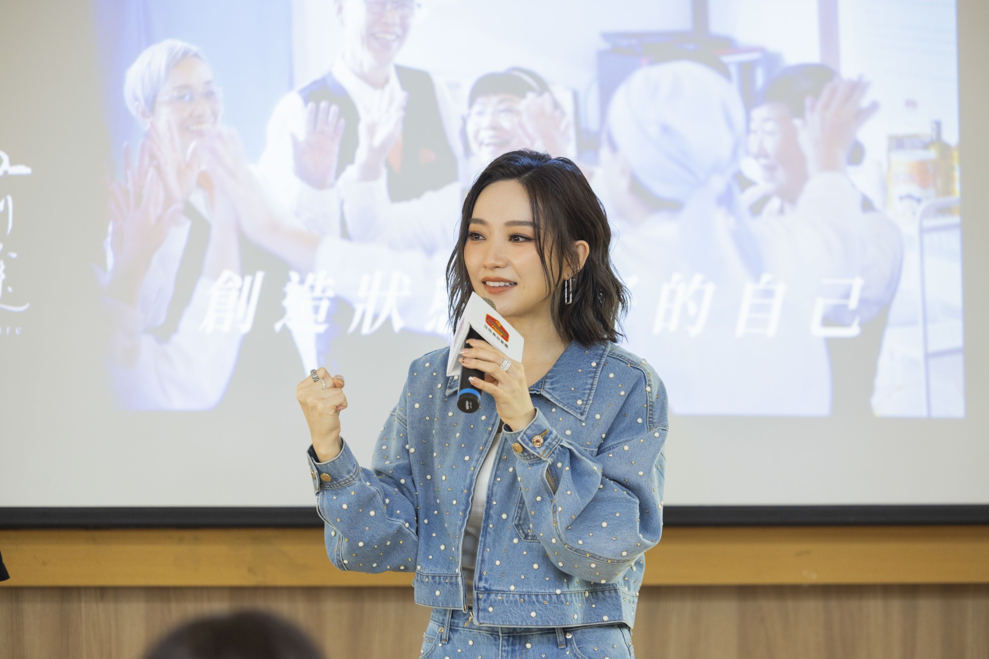 邀請歌手閻奕格擔任陪伴者　佳格讓營養教育深入長者生活日常